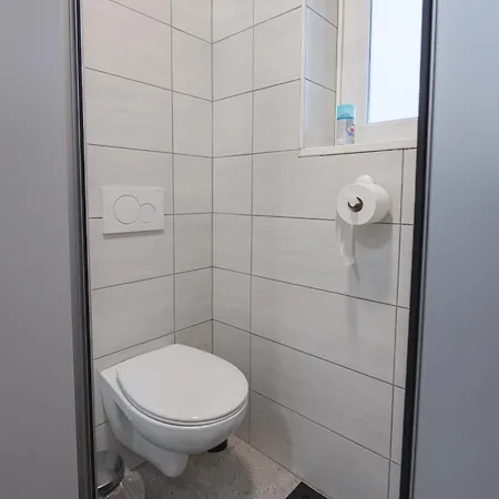 Do Avta 4*